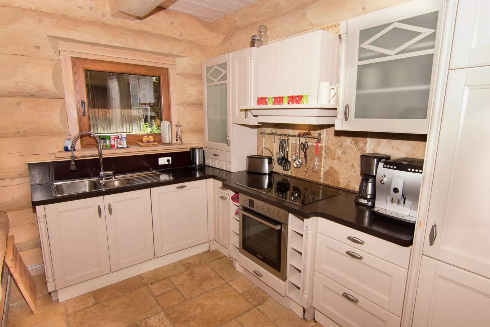 Haus in den Alpen-Kitchen