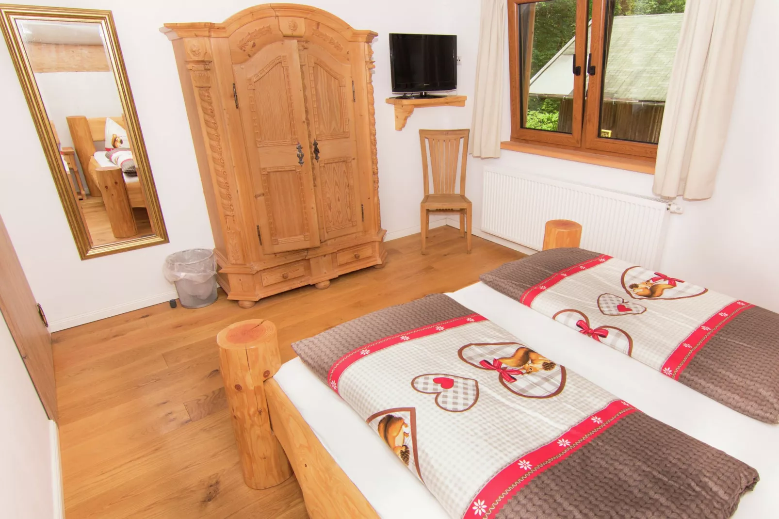 Haus in den Alpen-Bedroom