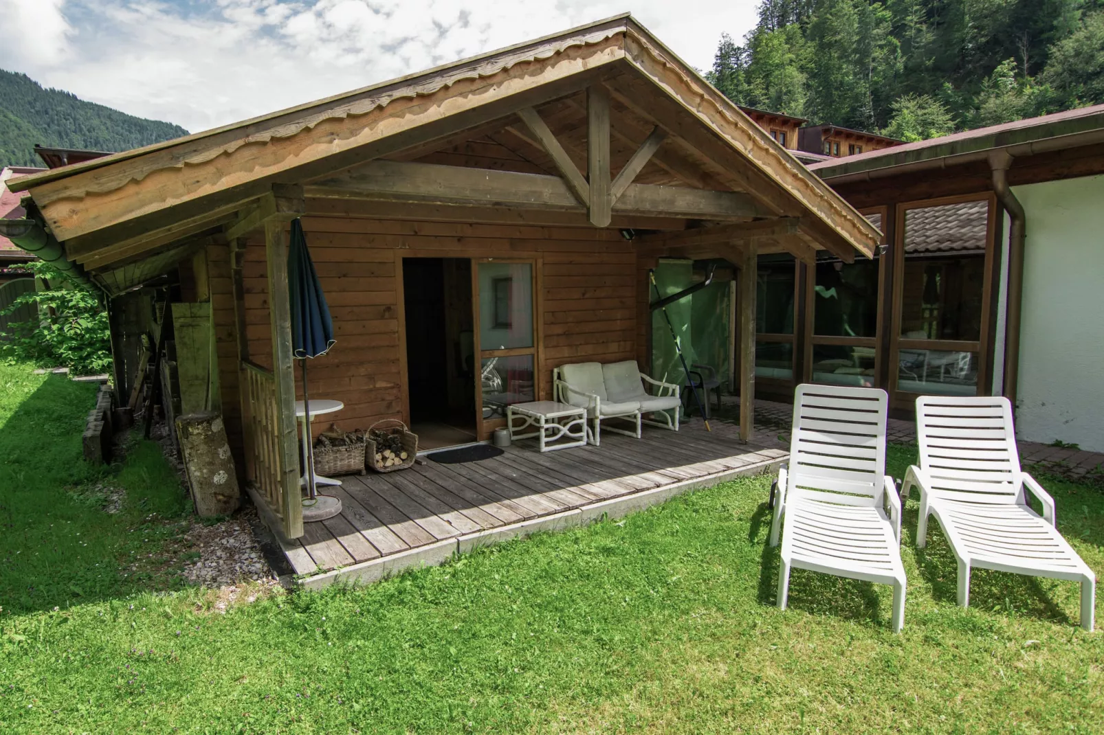 Im Chiemgau-Gardens in summer