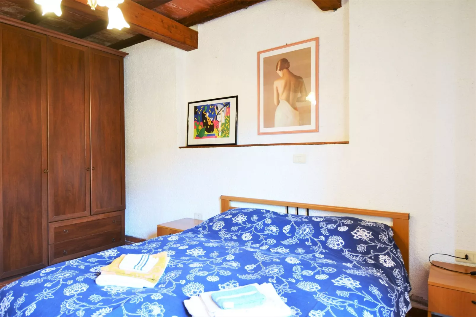 Stella-Bedroom