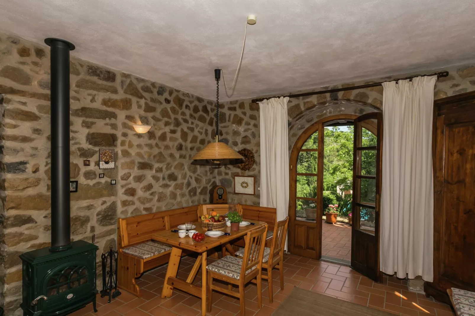 Santa Fiora-Dining room