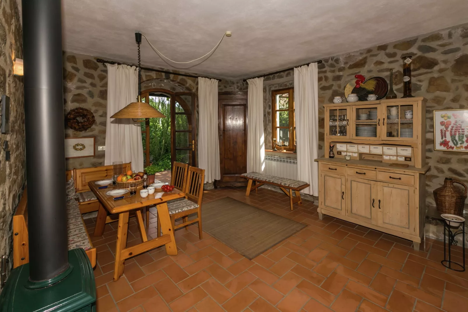 Santa Fiora-Dining room