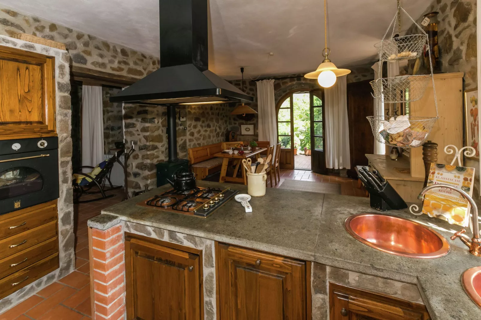 Santa Fiora-Kitchen