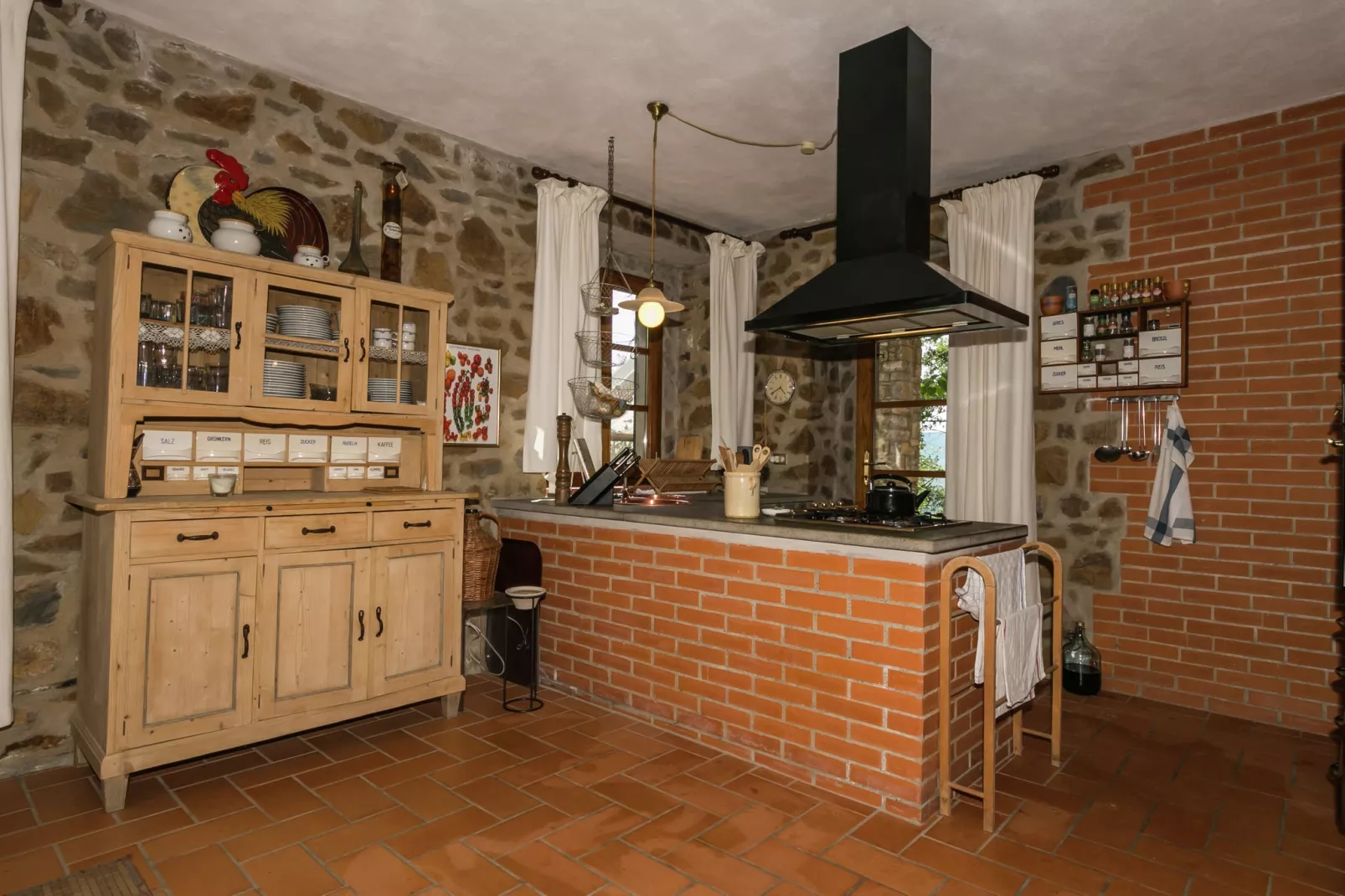 Santa Fiora-Kitchen