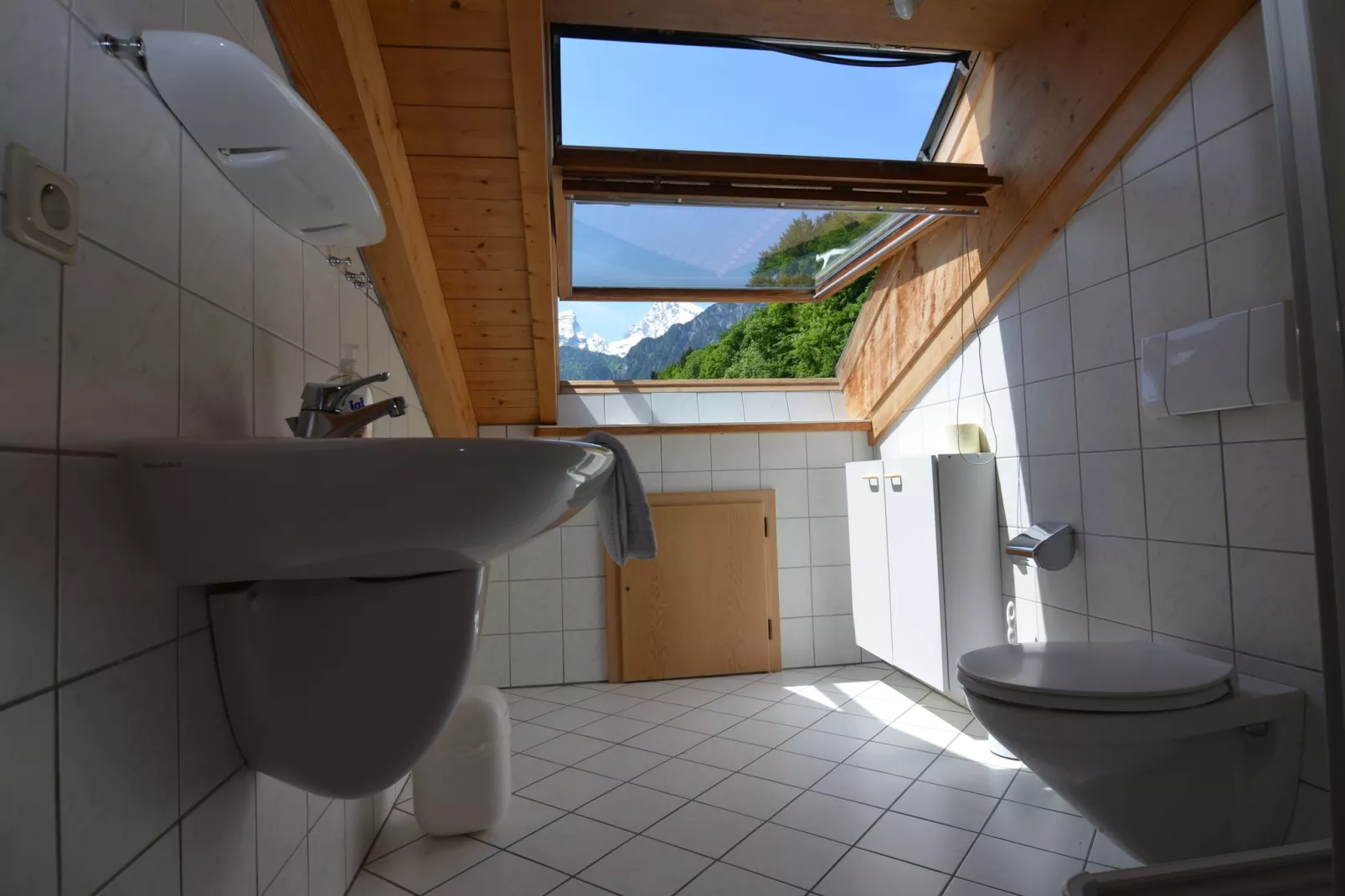Im Berchtesgadener Land-Badezimmer