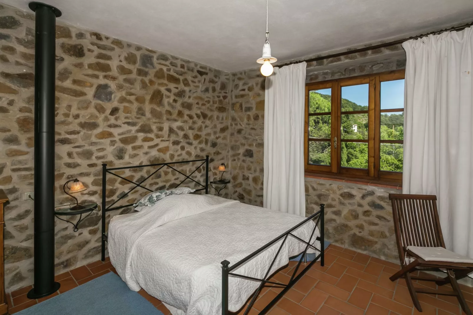 Santa Fiora-Bedroom