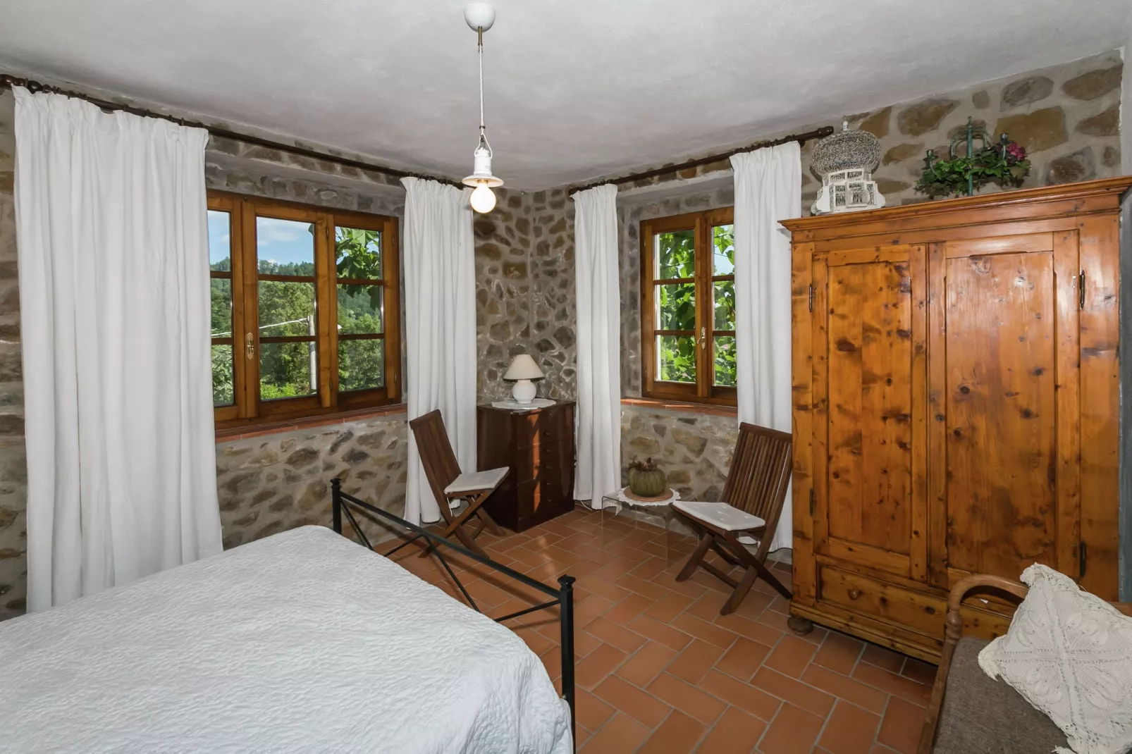 Santa Fiora-Bedroom