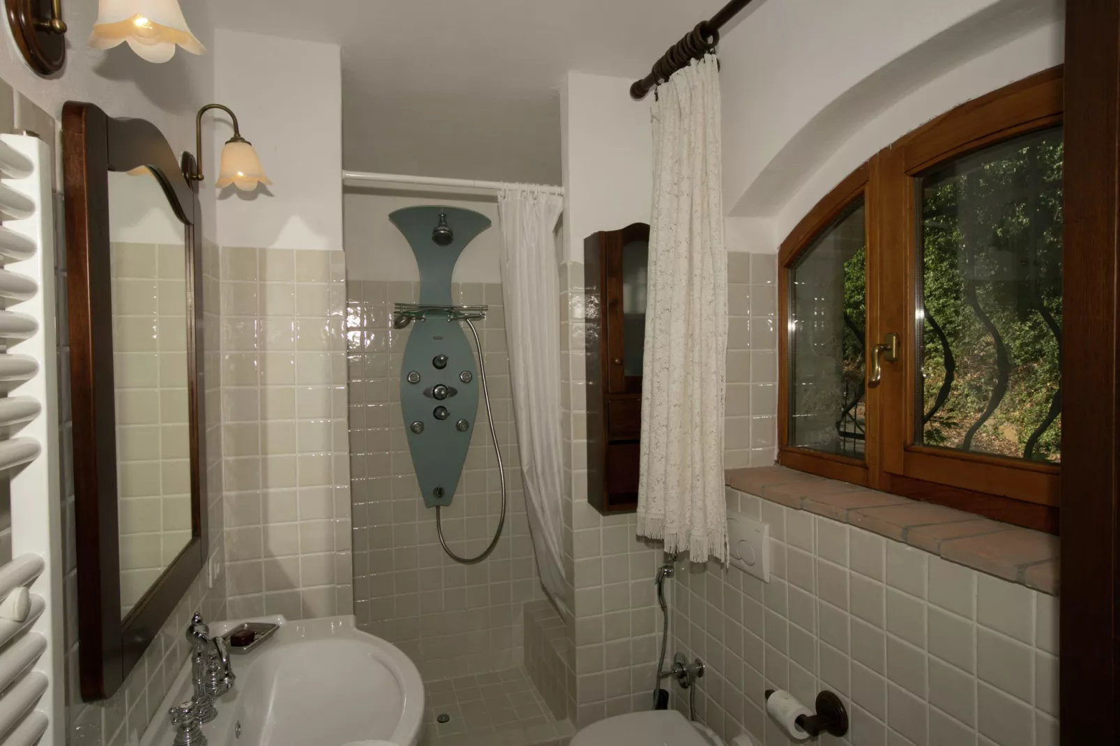 Santa Fiora-Bathroom