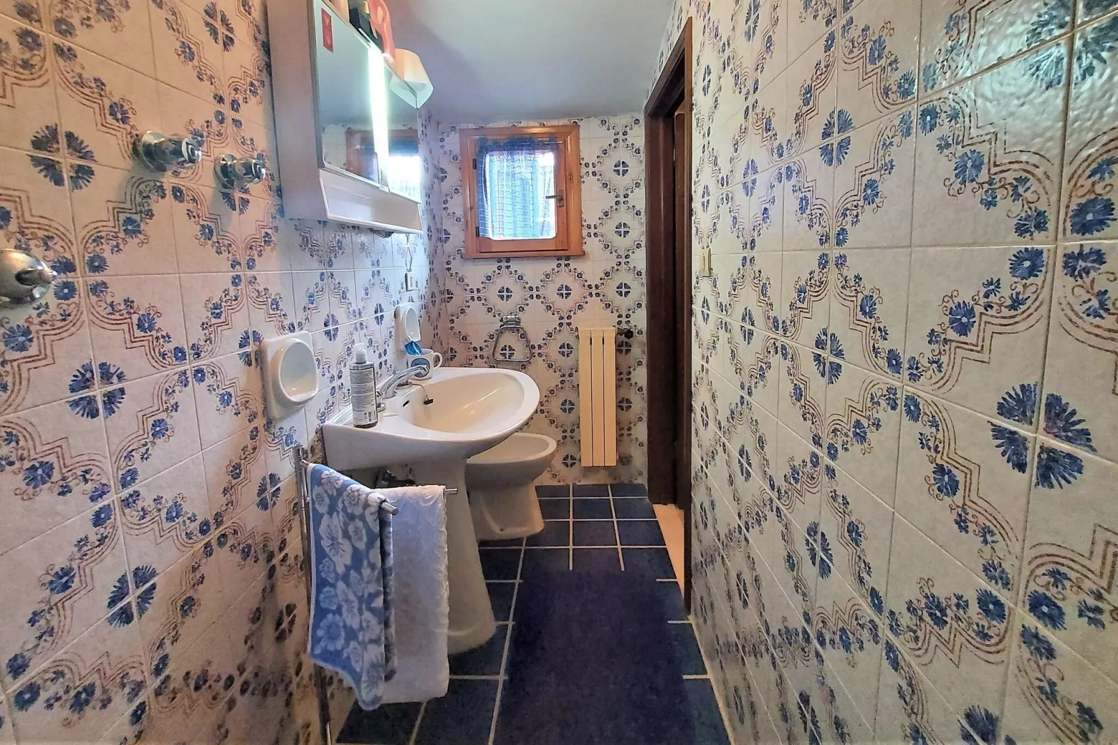 Casa La Torre-Bathroom