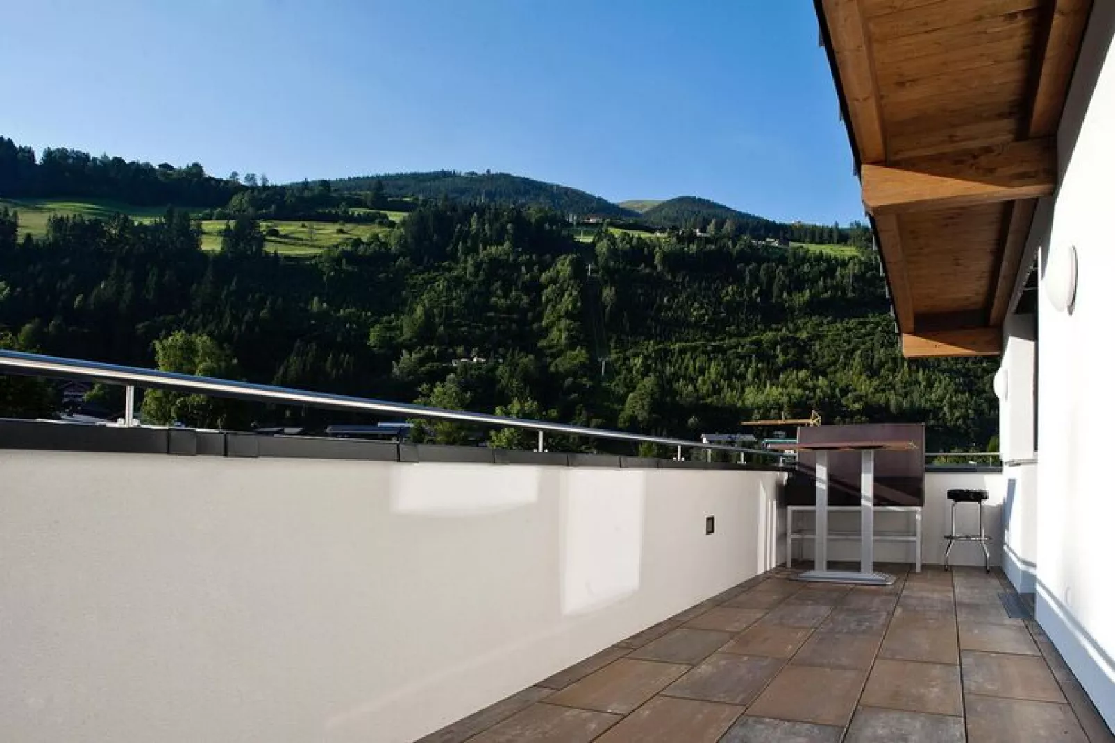 Helios Appartements-Terrasse