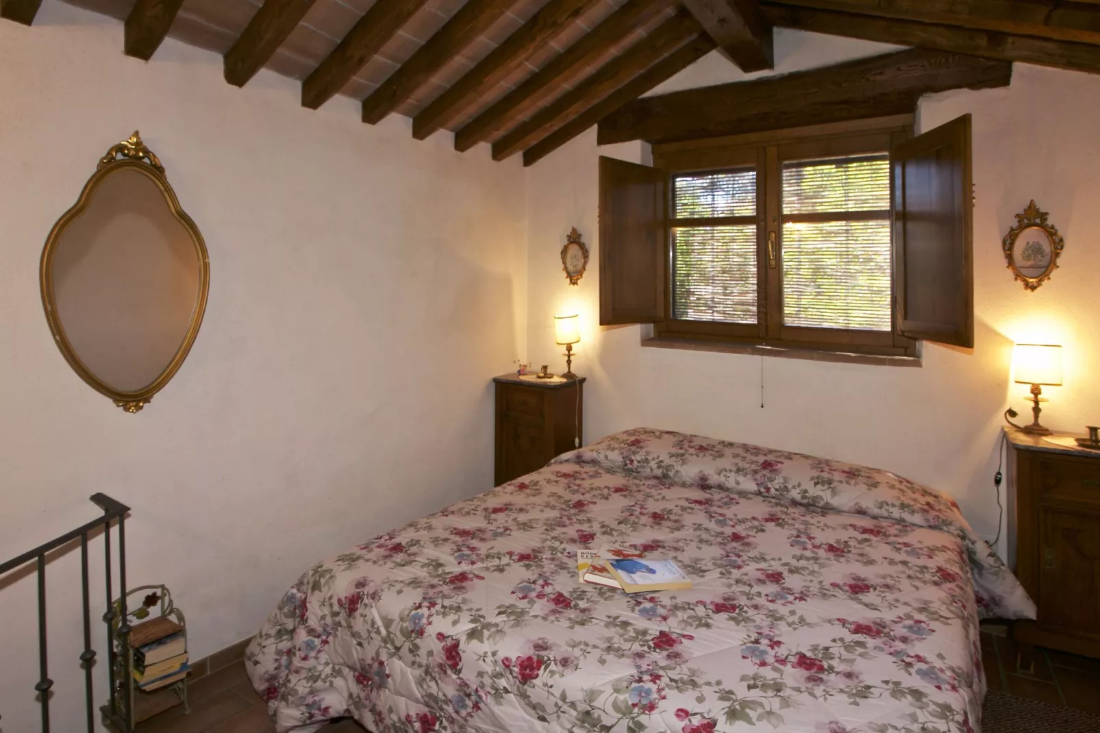 Baita del Por Azzolo-Bedroom