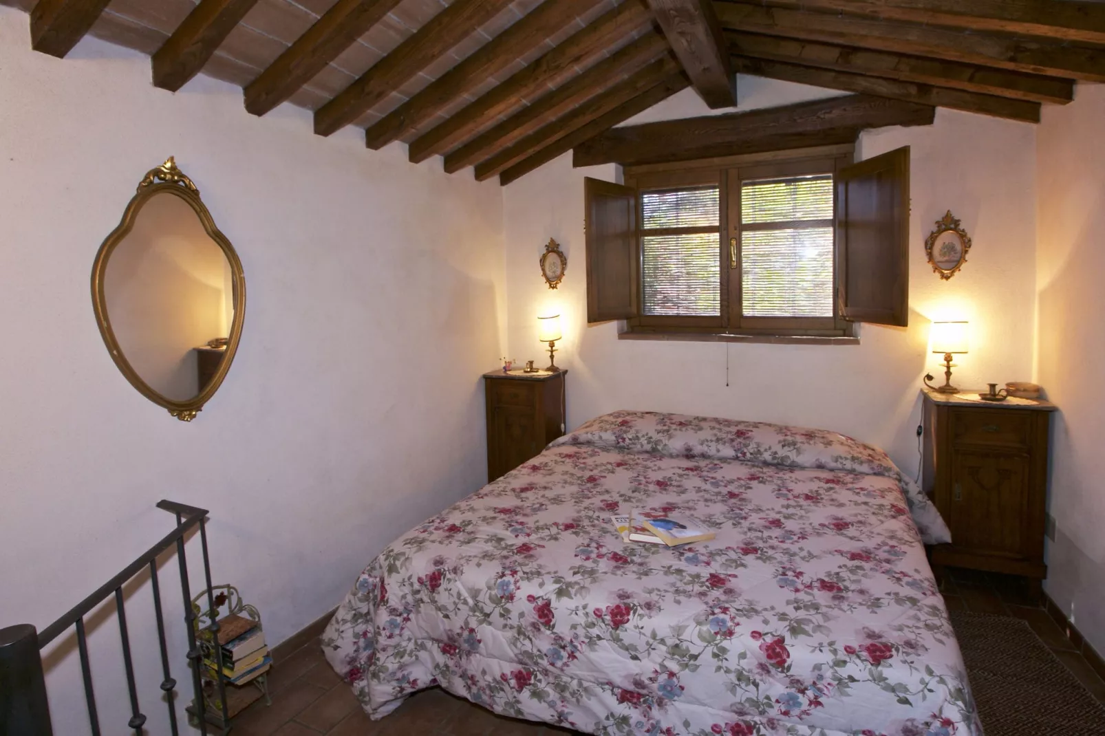 Baita del Por Azzolo-Bedroom