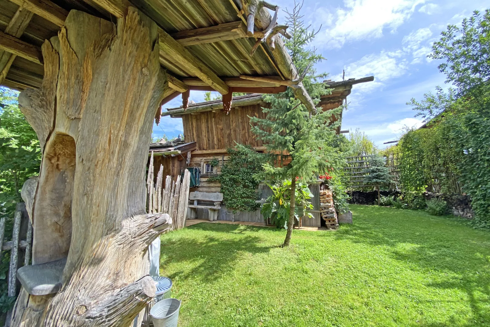 Almhütte-Jardins en été