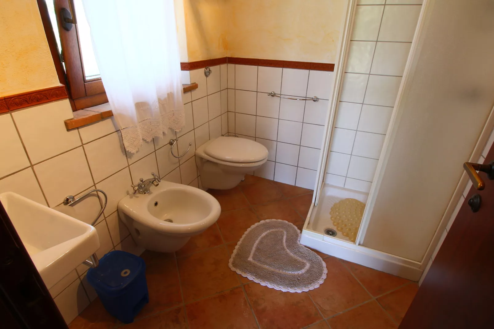 Montenero-Badezimmer