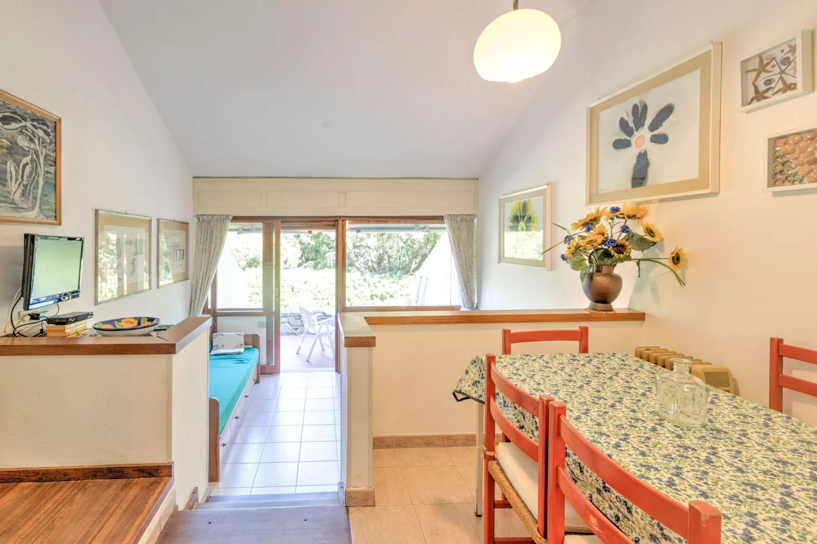 Le Mimose nr 11-Dining room