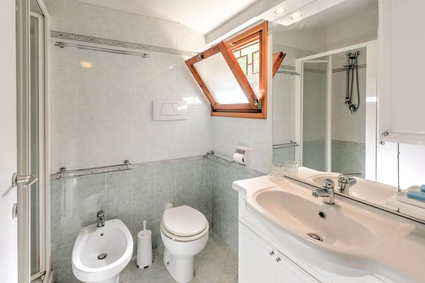 Le Mimose nr 11-Bathroom