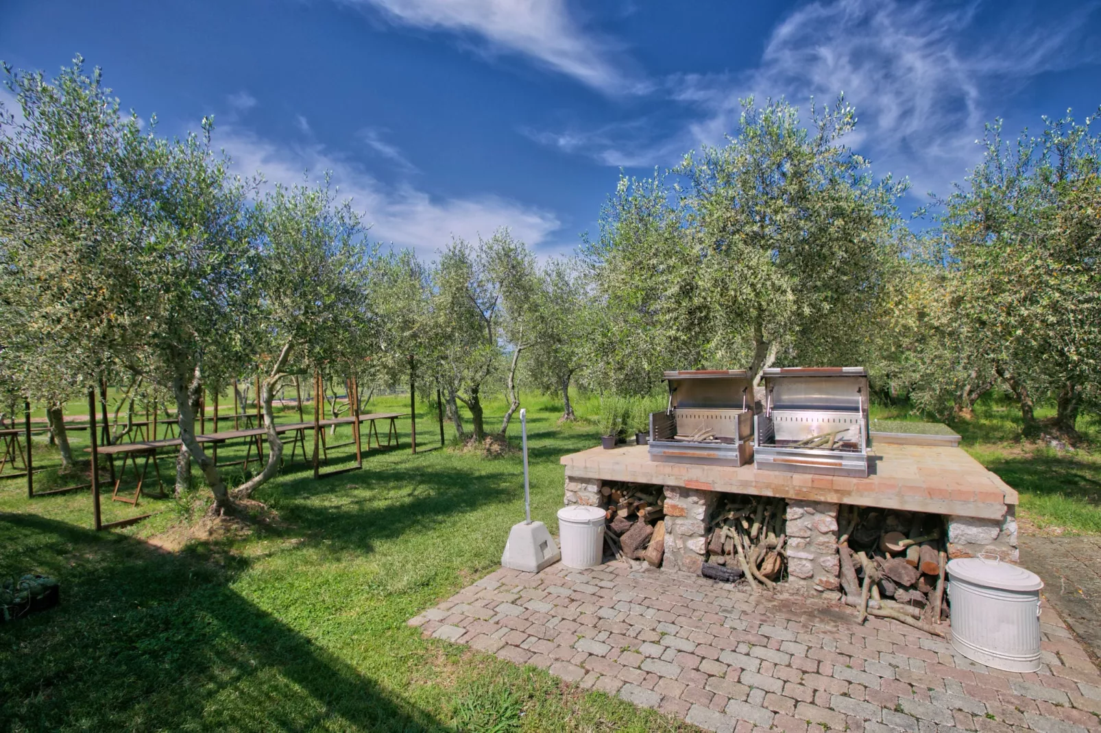 Bozzone Arancio-Facilities
