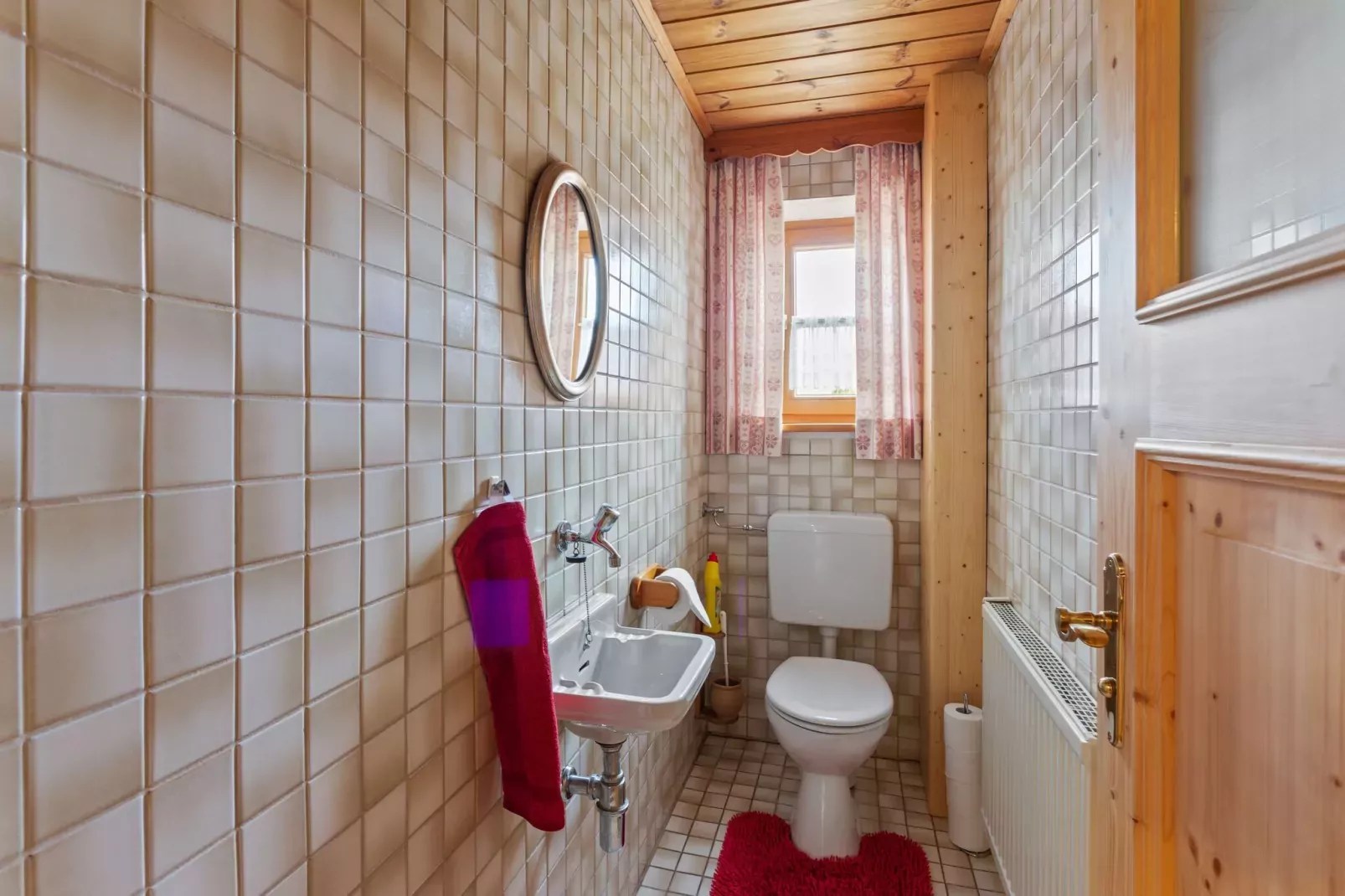 Trauchgau-Bathroom
