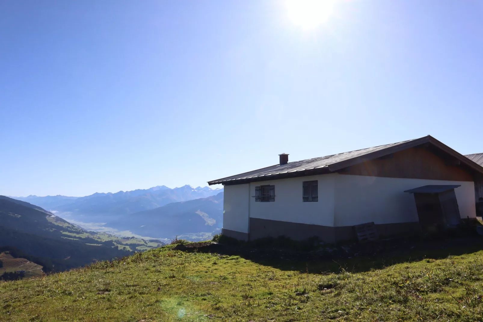 Almhütte Gipfelblick-Exterior summer