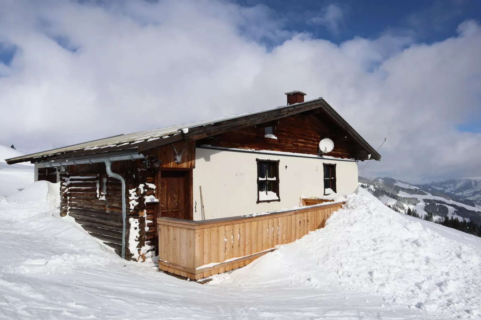 Almhütte Gipfelblick-Exterior winter
