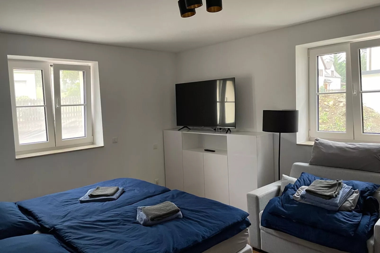 Ferienwohnung Haunsheim rechts-Schlafzimmer