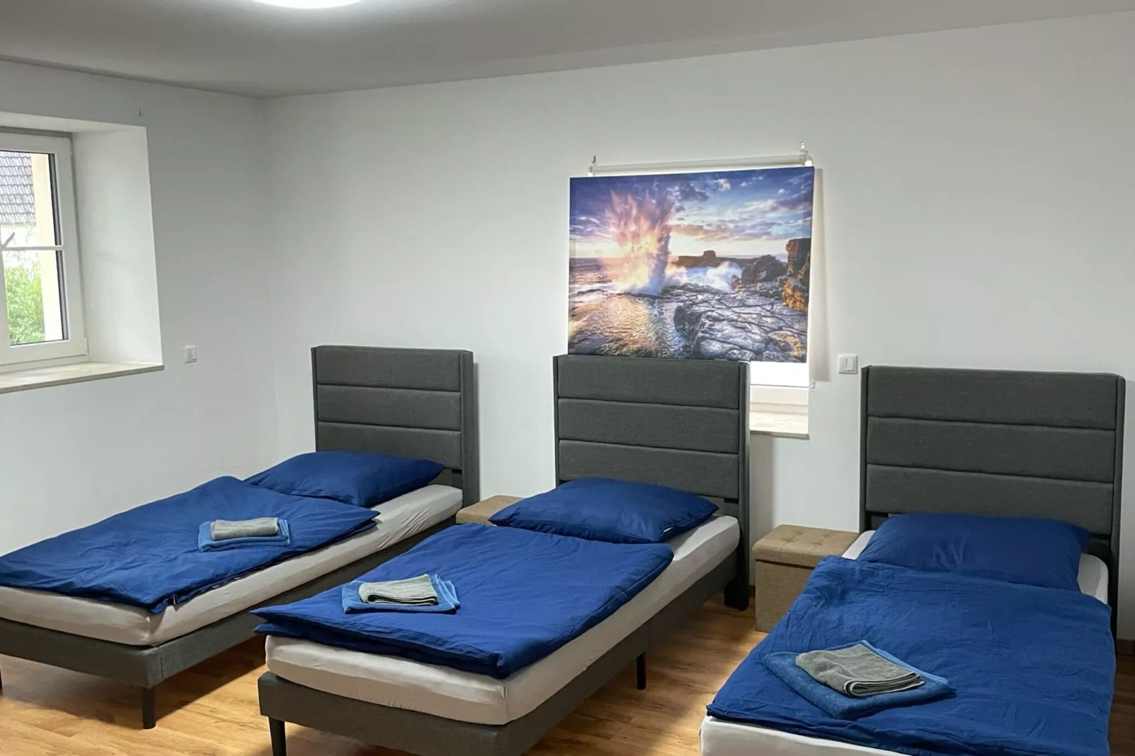 Ferienwohnung Haunsheim links-Schlafzimmer
