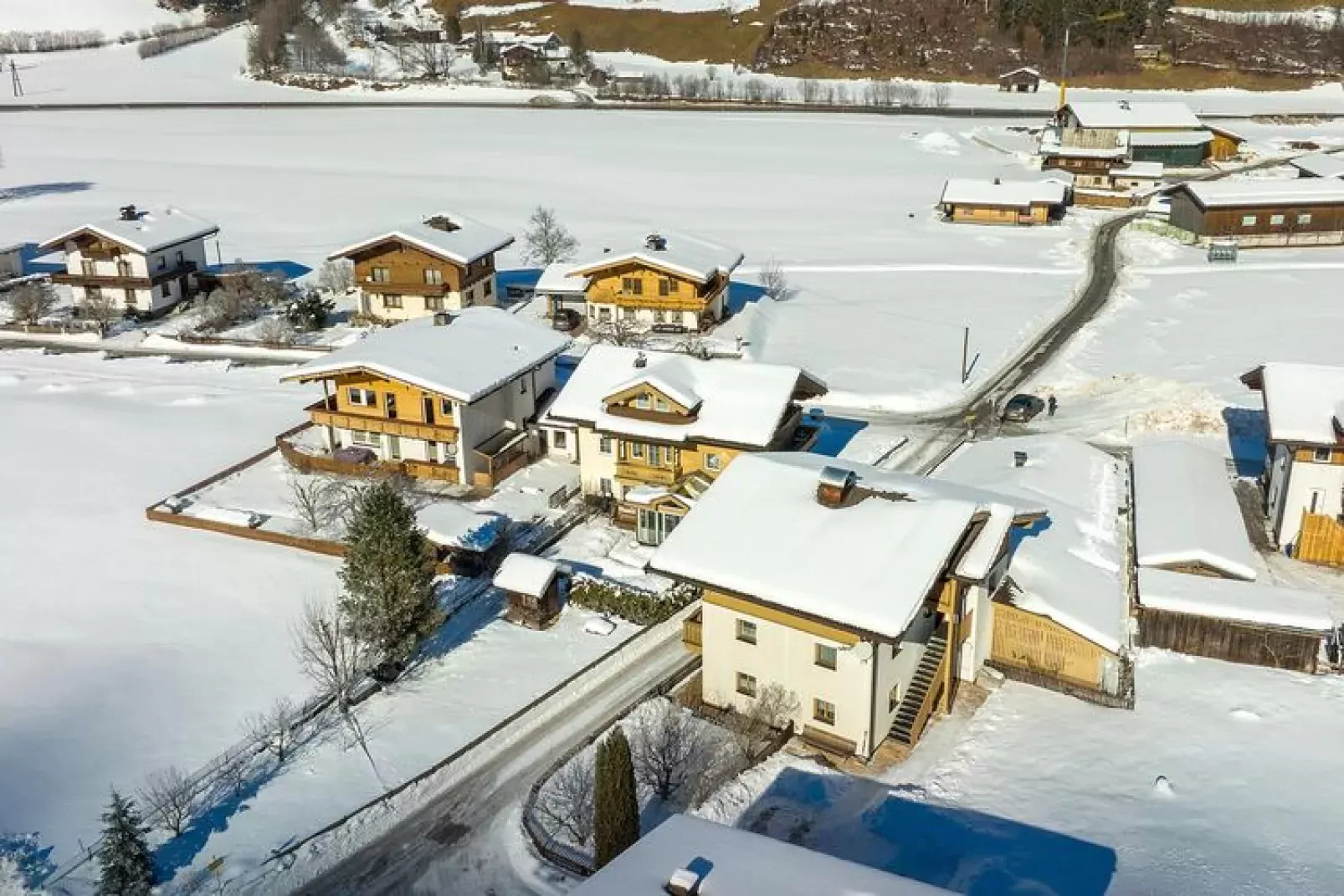 Ferienwohnungen Johann und Eva-Exterior winter