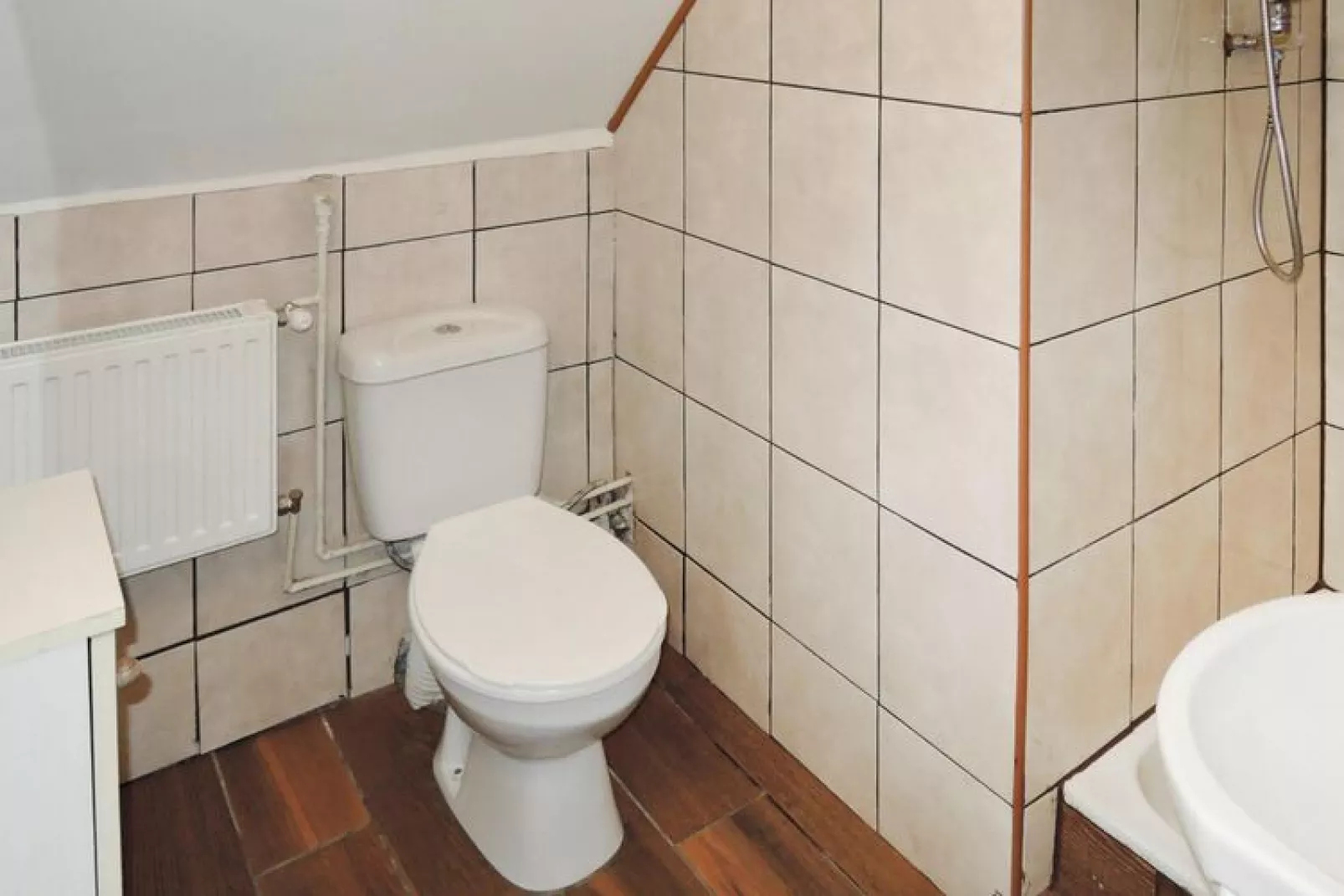 Semi-detached house in Stepnica DES-Bathroom