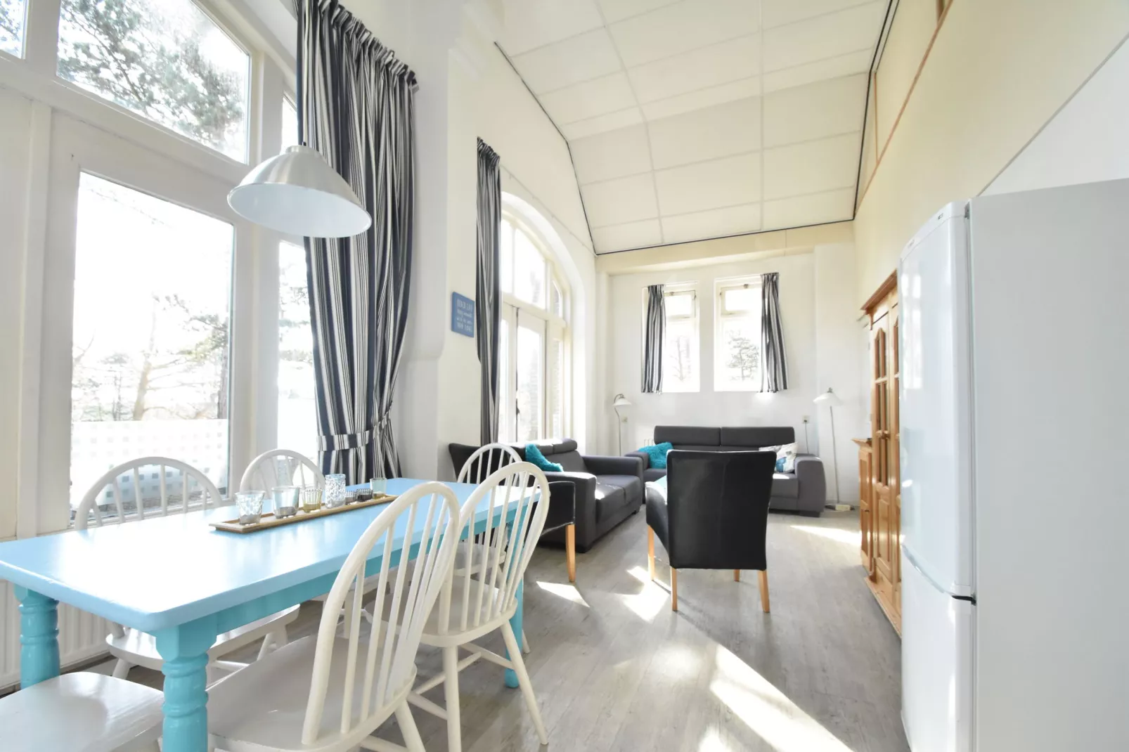 Huize Glory Saffier-Dining room