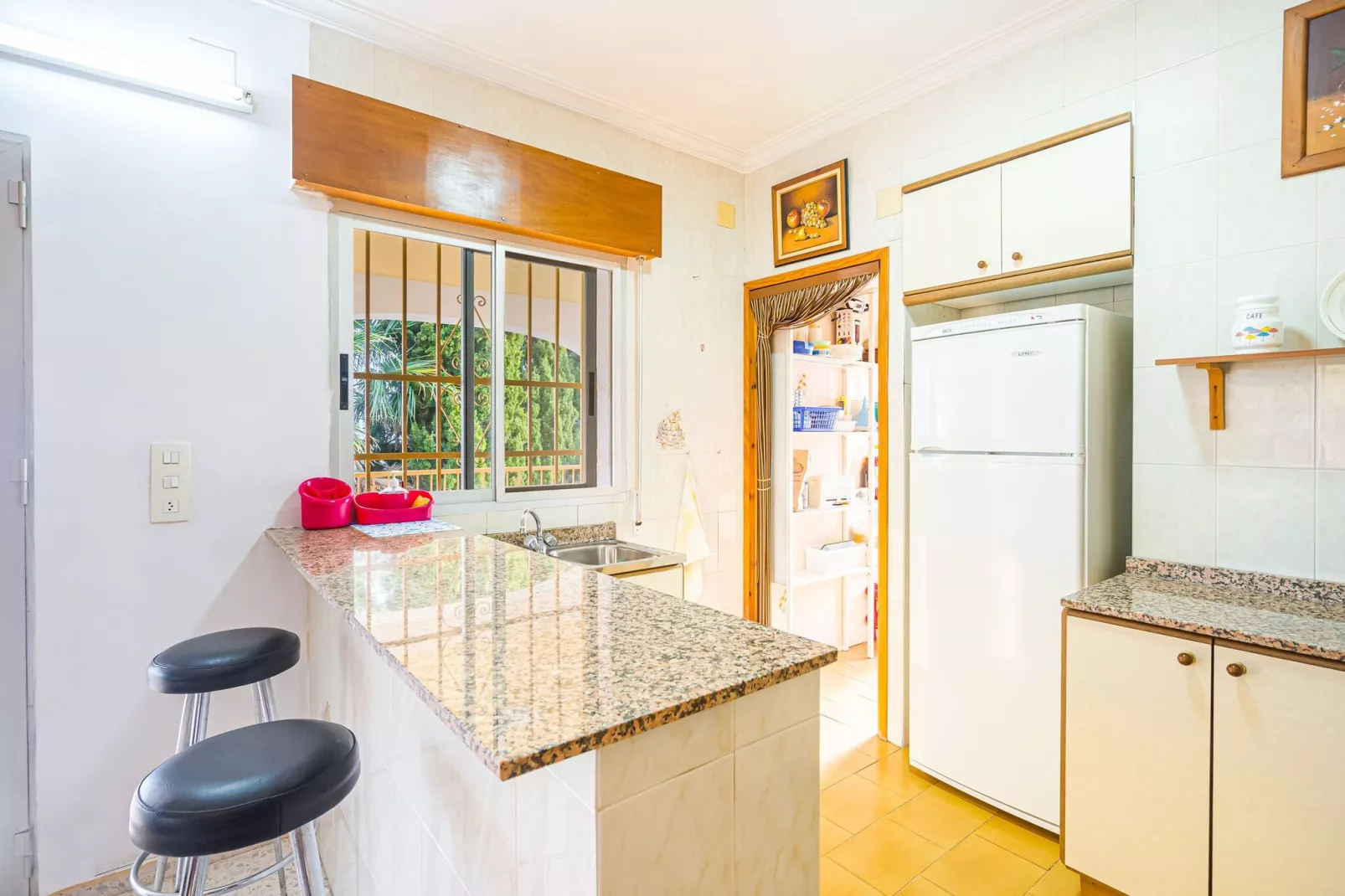 Villa Adelia-Kitchen