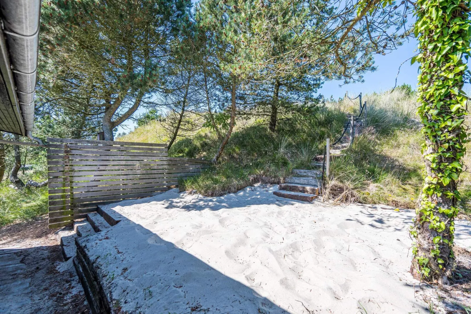 4 person holiday home in Blåvand-Not tagged