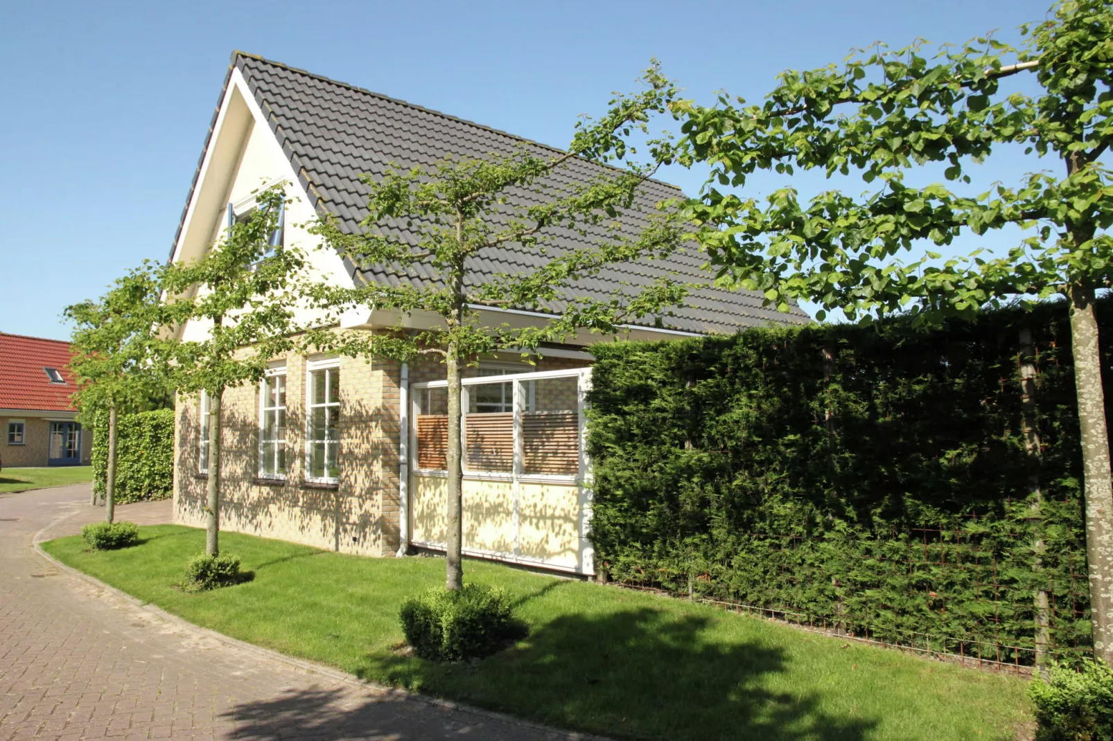 Villa Jean-Exterior summer
