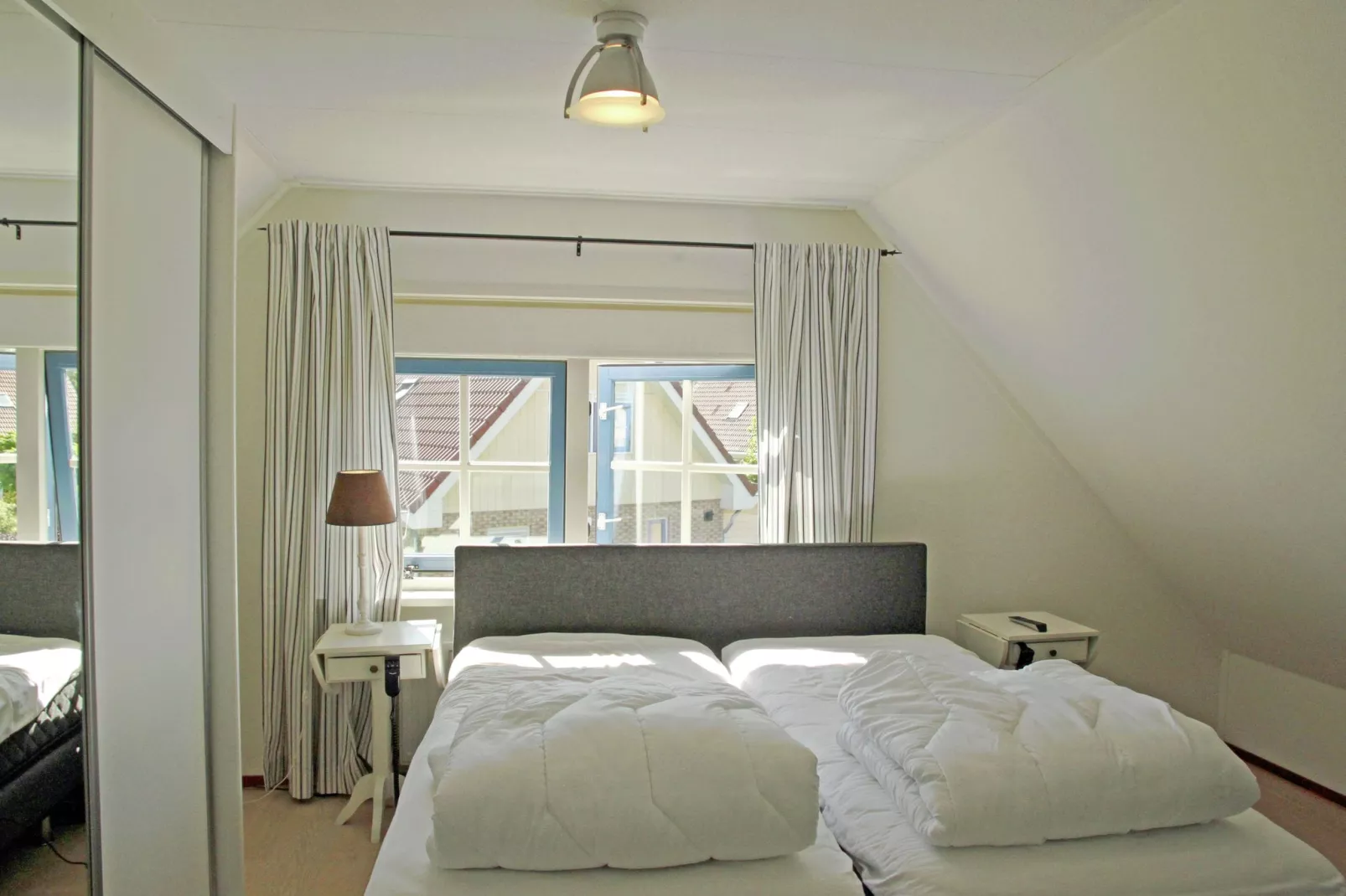 Villa Jean-Bedroom