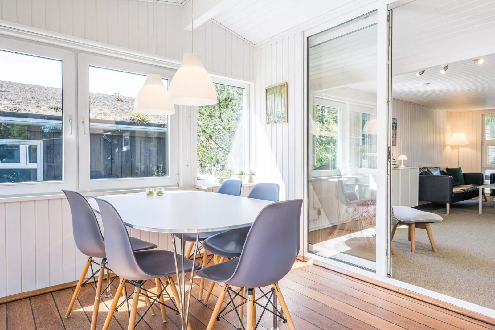 4 person holiday home in Blåvand-Indoor