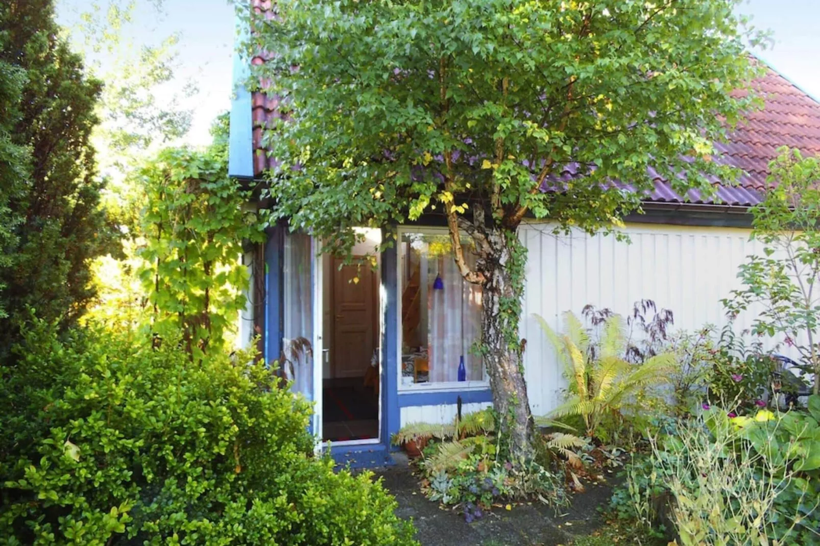 2 person holiday home in Garsnäs-By Traum