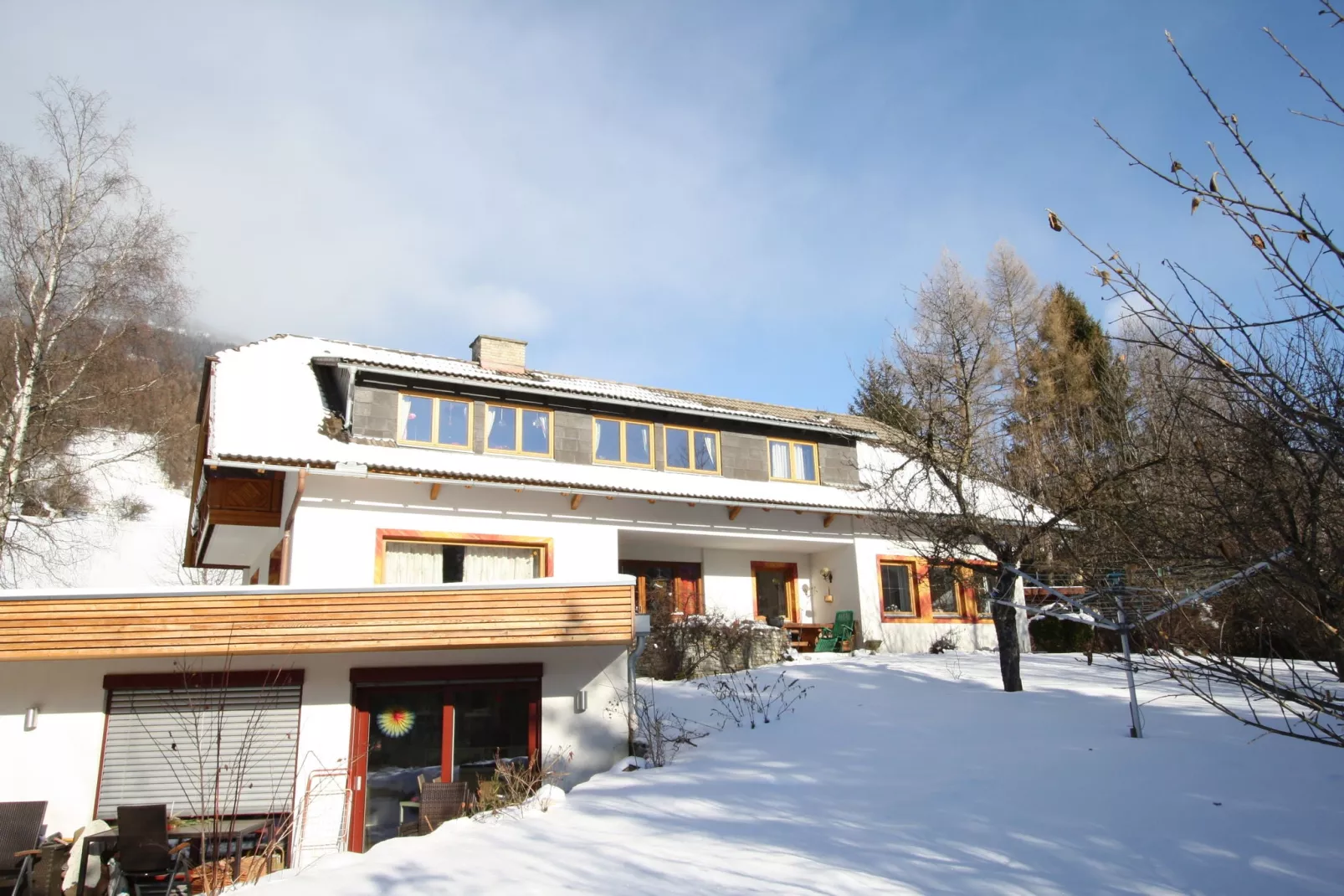 Haus Maria-Exterior winter