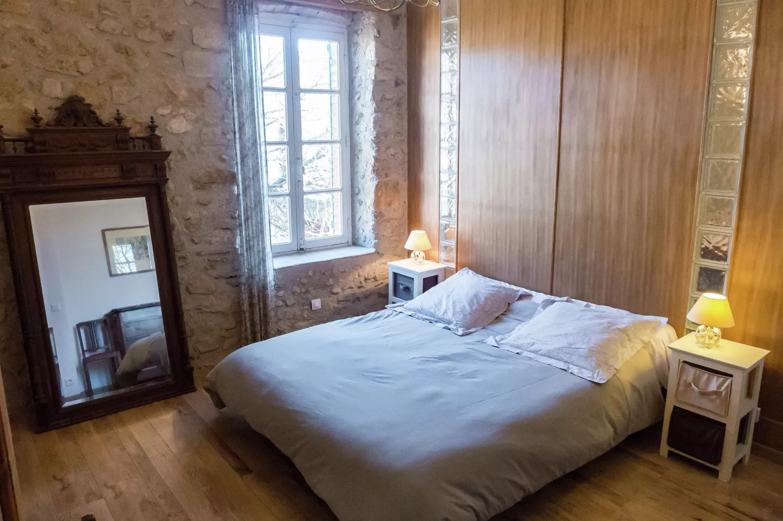Murviel les Béziers-Bedroom