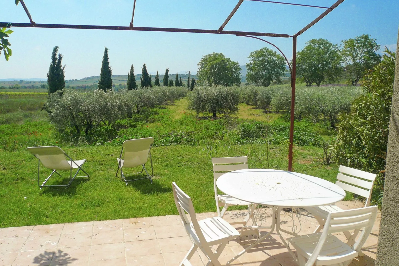 Murviel les Béziers-Terrace balcony