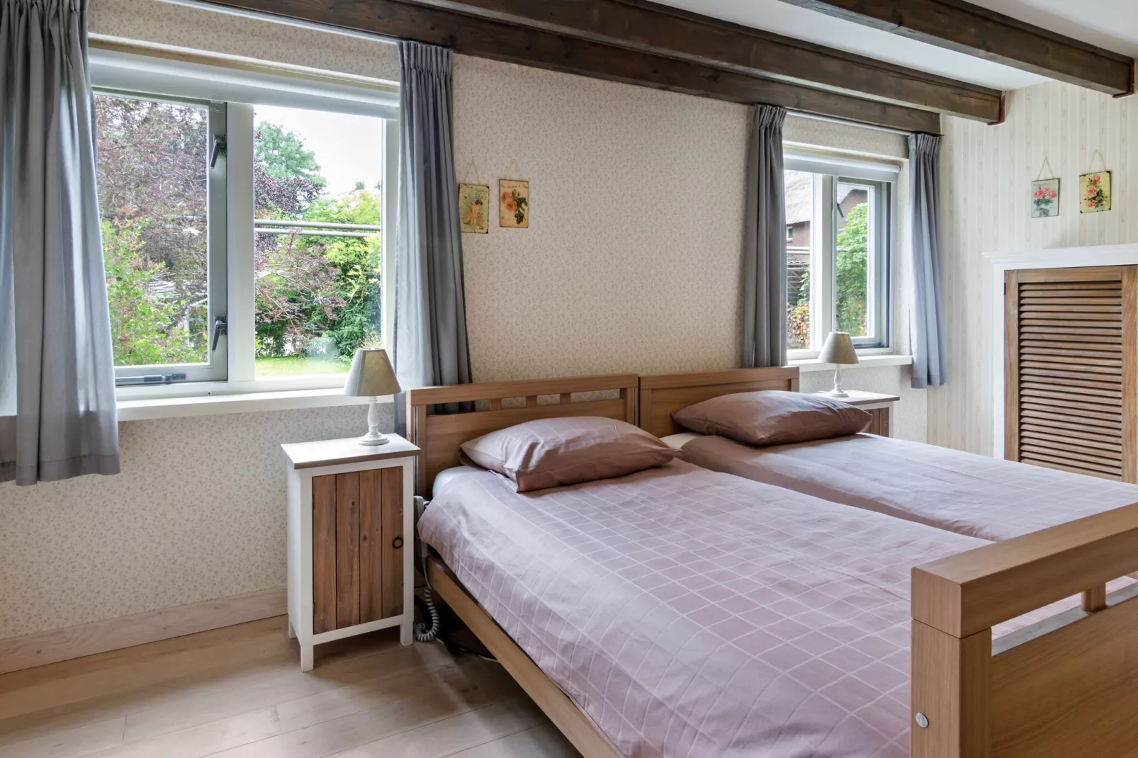 De Salon-Bedroom