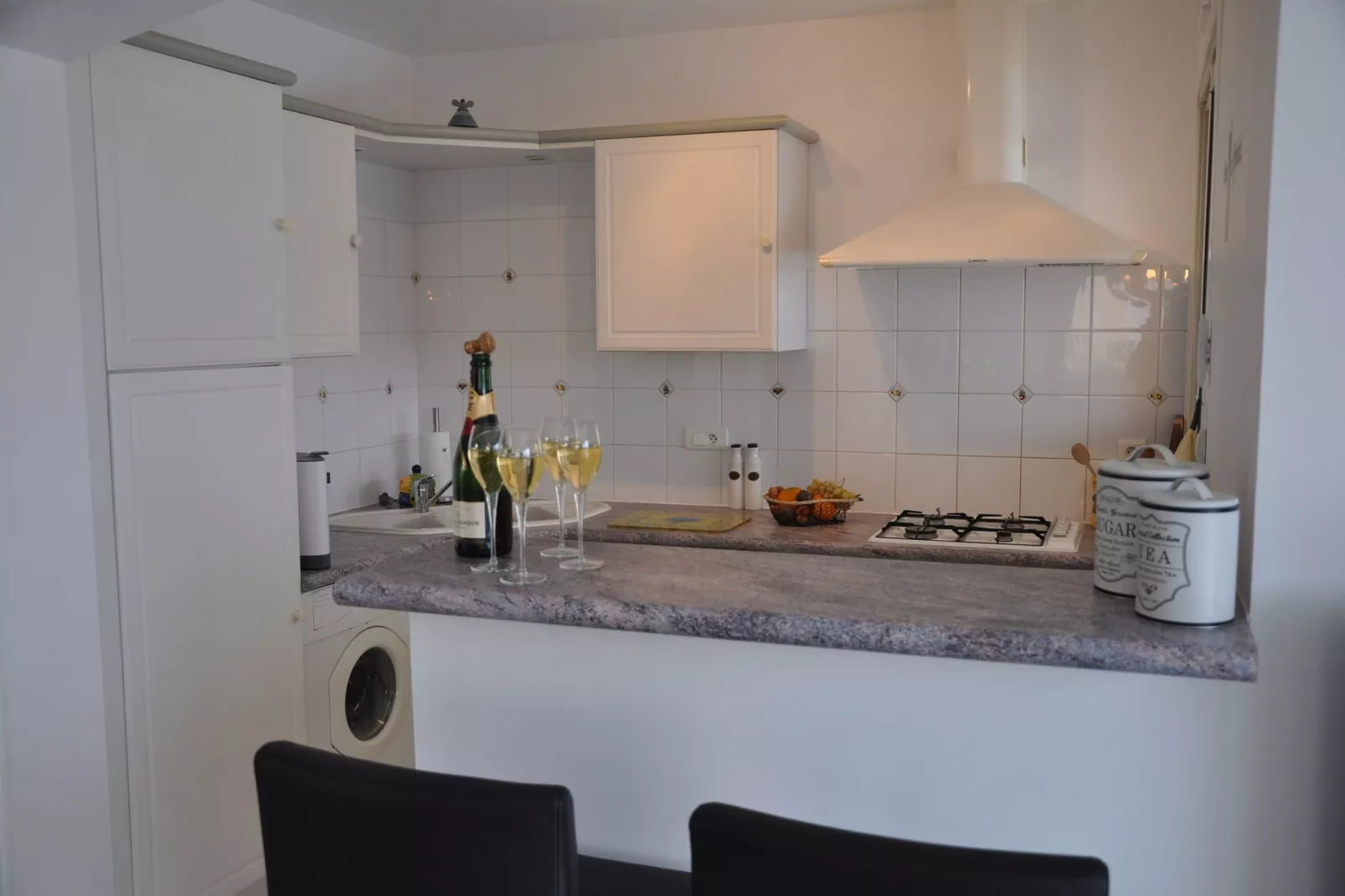 Villa Camargue-Kitchen