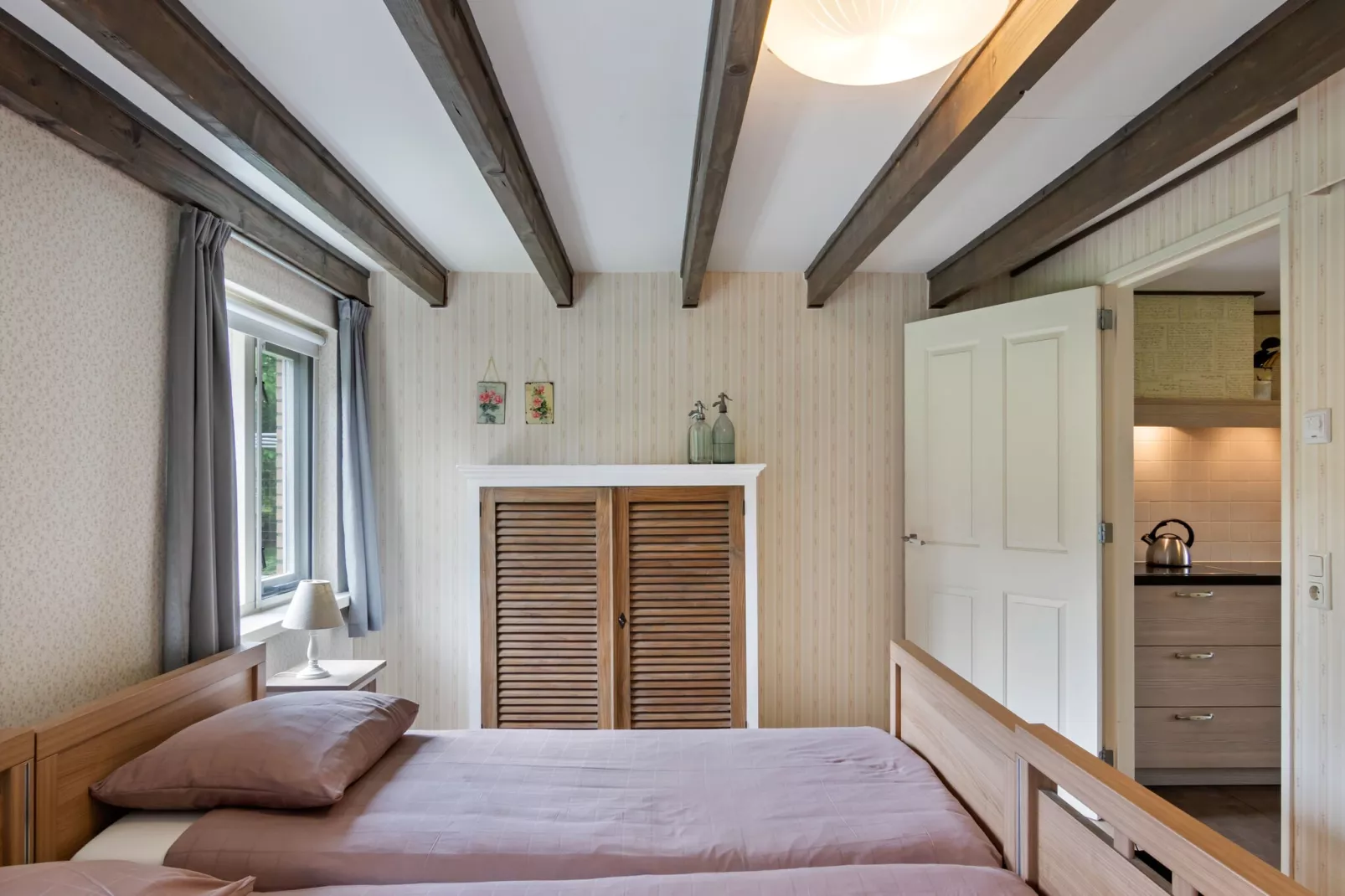 De Salon-Bedroom