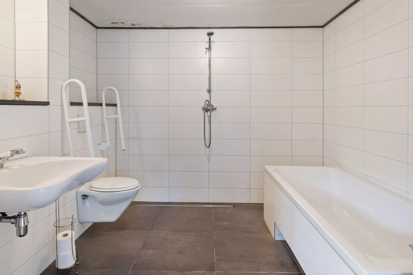 De Salon-Bathroom