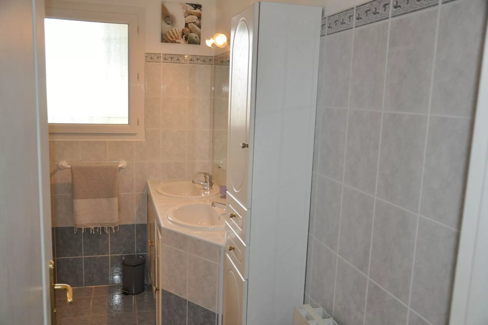 Villa Camargue-Bathroom
