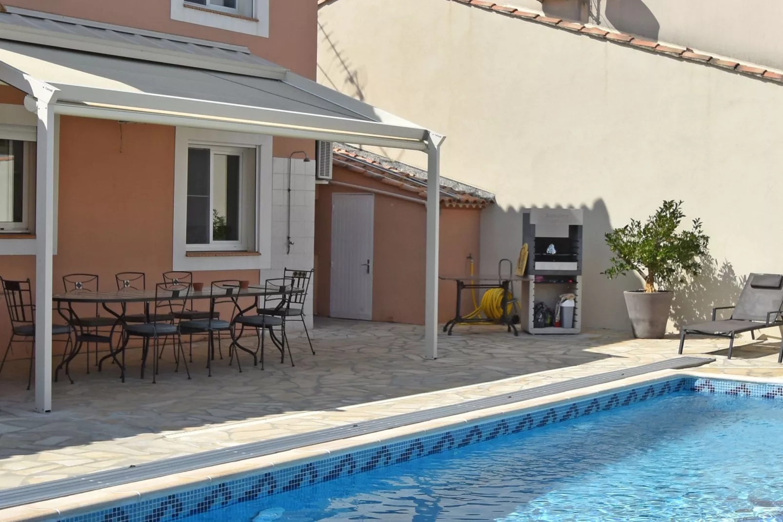Villa Camargue-Terrace balcony