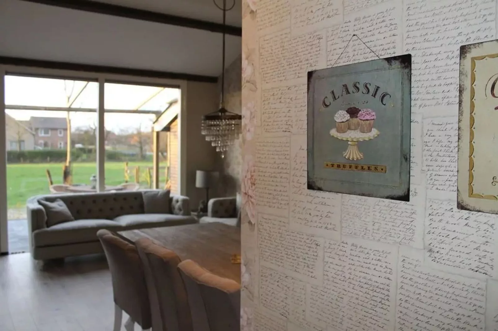 Het Salon Café-Living room