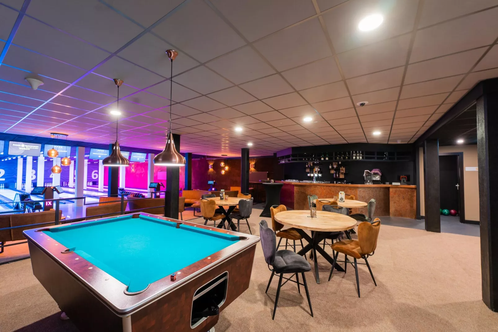 recreationroom