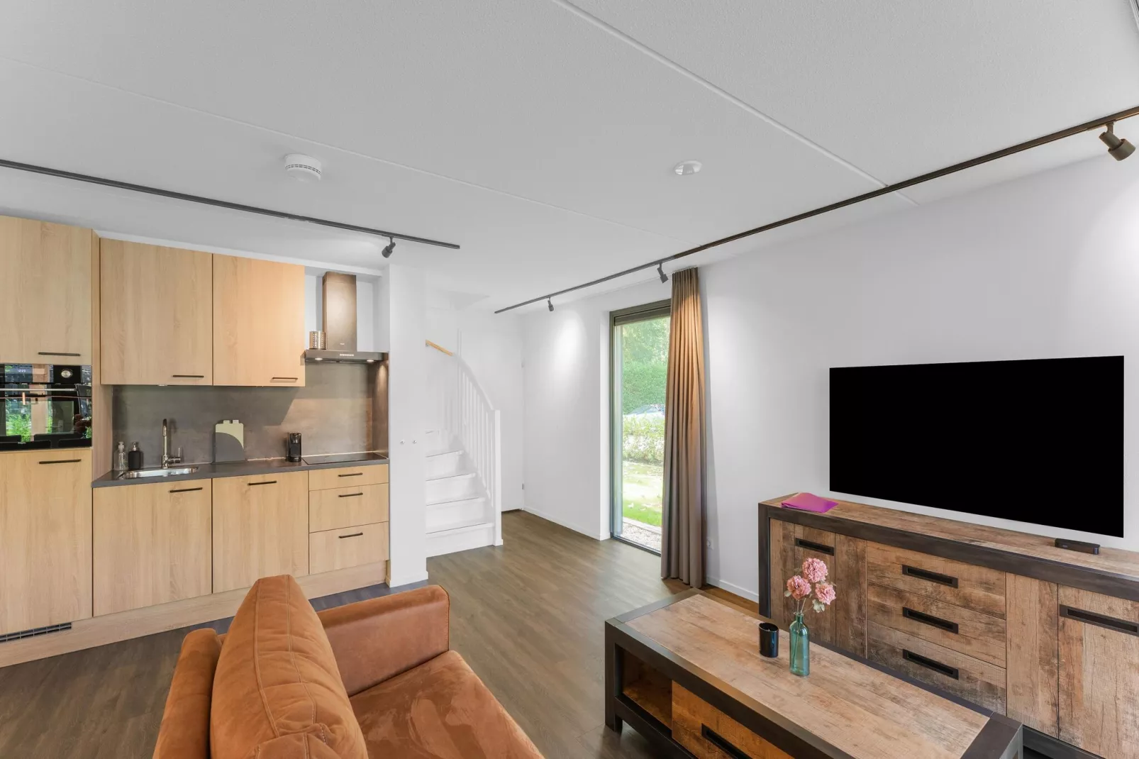 Hart van Ruighenrode - H552-Living room