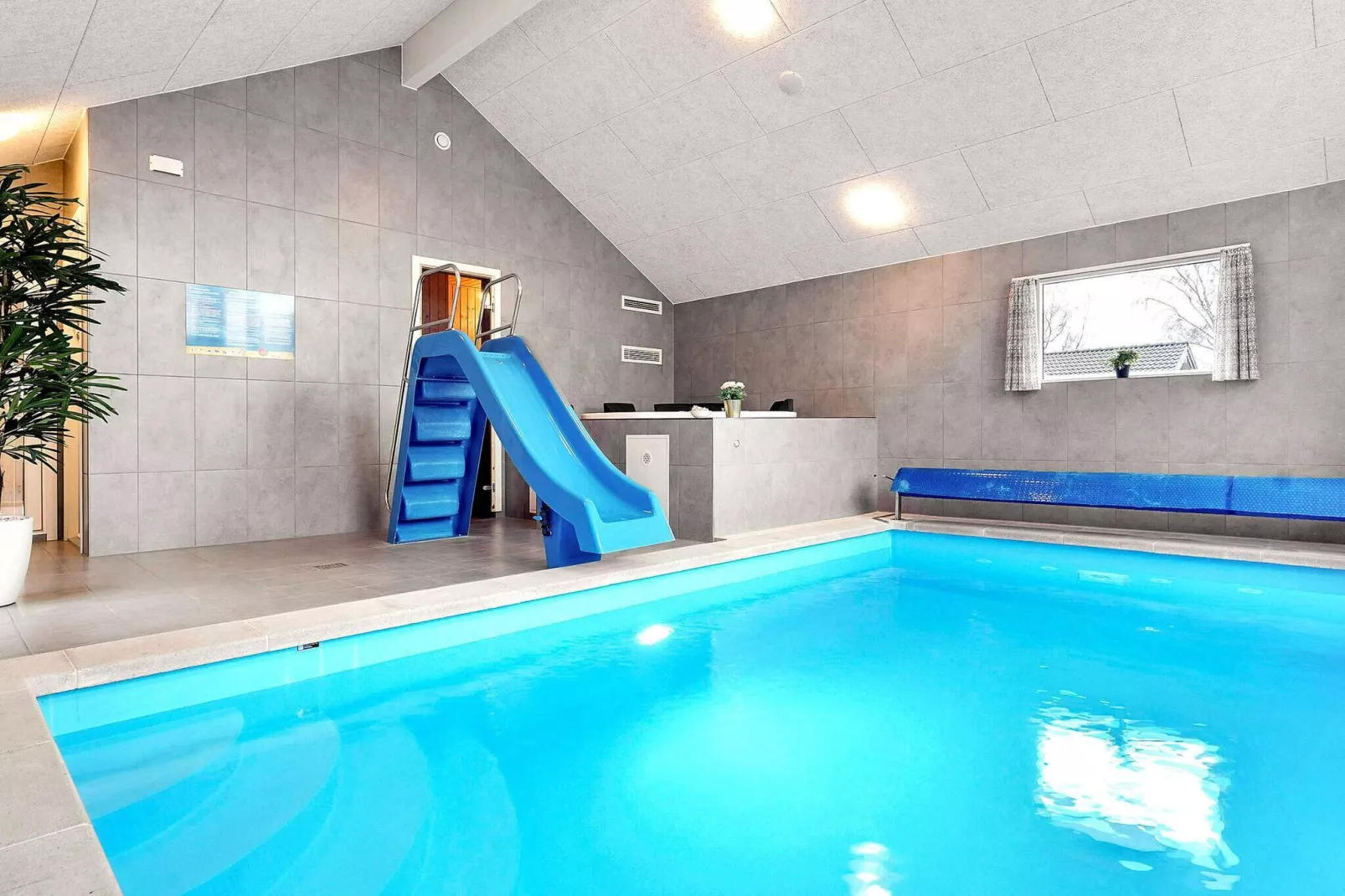 Luxus-Retreat mit Pool -- By Traum Ferienwohnungen-Schwimmbad