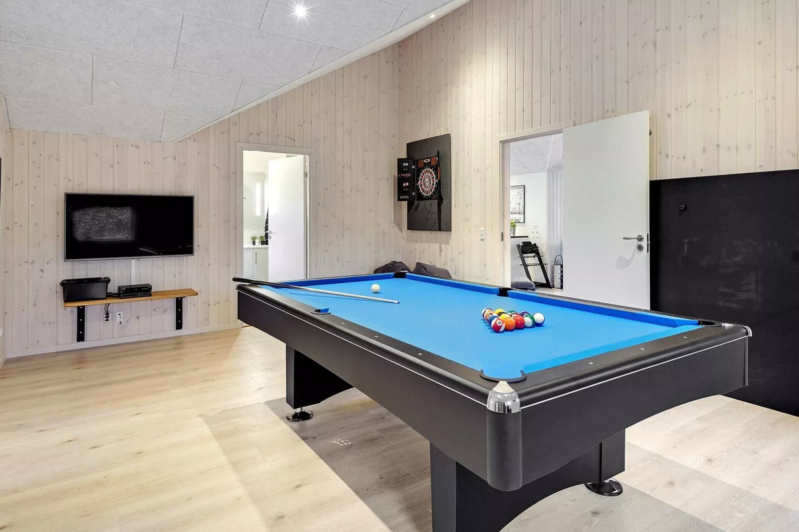Luxus-Retreat mit Pool -- By Traum Ferienwohnungen-Innenbereich