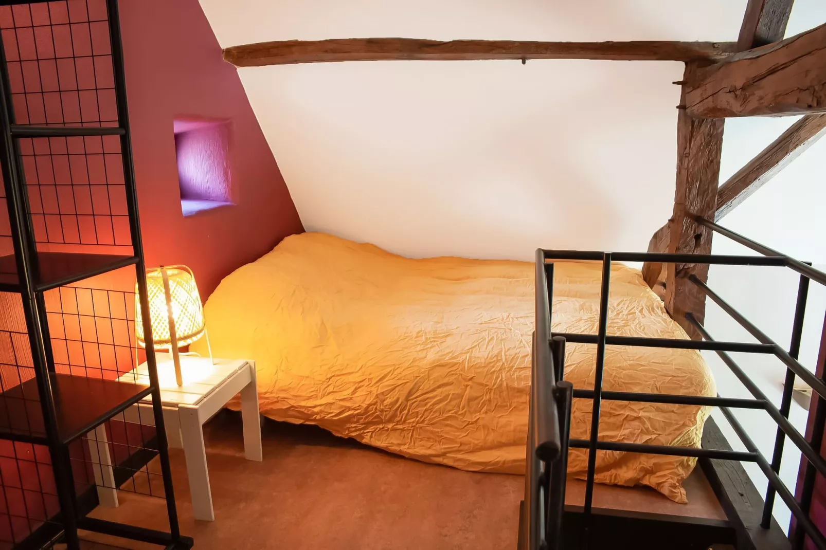 Puits Saint-Jean-Bedroom